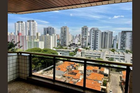 Apartamento à venda com 197m², 3 quartos e 2 vagas