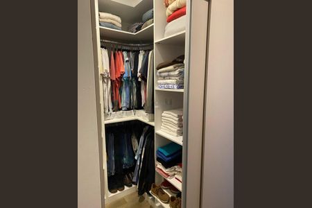 Casa à venda com 281m², 3 quartos e 3 vagas
