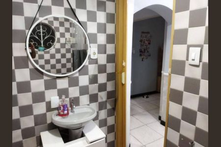 Casa à venda com 100m², 4 quartos e 4 vagas