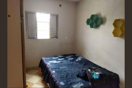 Casa à venda com 100m², 4 quartos e 4 vagas