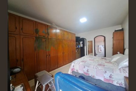 Casa à venda com 232m², 4 quartos e 4 vagas