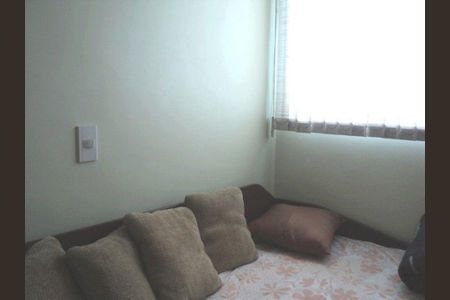 Casa à venda com 240m², 3 quartos e 2 vagas