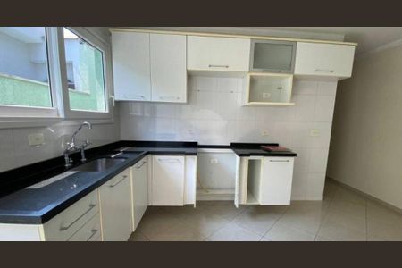 Casa à venda com 95m², 2 quartos e 2 vagas