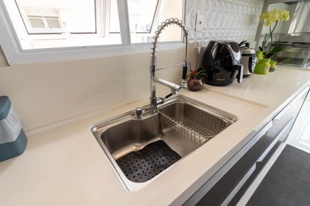 Apartamento à venda com 108m², 3 quartos e 2 vagas Apartamento à venda com 108m², 3 quartos e 2 vagasCozinha