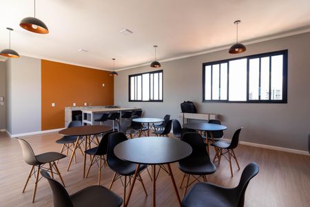 Apartamento à venda com 28m², 1 quarto e sem vaga Apartamento à venda com 28m², 1 quarto e sem vagaÁrea comum - Salão de festas