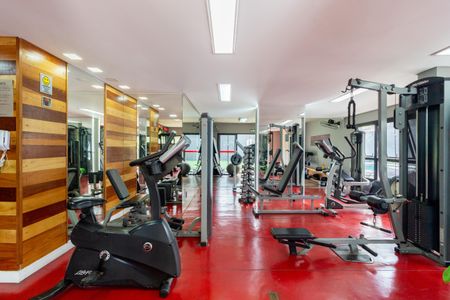 Apartamento à venda com 70m², 2 quartos e 1 vaga Apartamento à venda com 70m², 2 quartos e 1 vagaAcademia