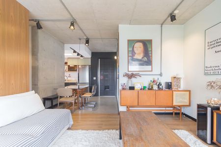 Apartamento à venda com 70m², 2 quartos e 1 vaga Apartamento à venda com 70m², 2 quartos e 1 vagaSala de Estar