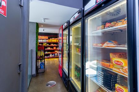 Apartamento à venda com 70m², 2 quartos e 1 vaga Apartamento à venda com 70m², 2 quartos e 1 vagaMini Mercado