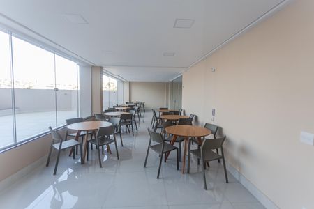 Apartamento para alugar com 140m², 4 quartos e 2 vagasÁrea Comum - Salão de Festas
