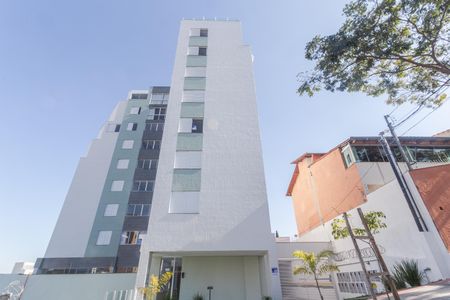Apartamento para alugar com 140m², 4 quartos e 2 vagasFachada