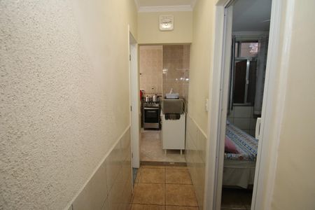 Casa à venda com 60m², 2 quartos e 1 vagaSala - Corredor