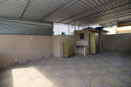 Casa à venda com 60m², 2 quartos e 1 vagaTerraço