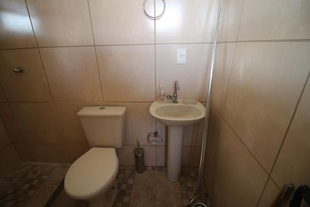 Casa à venda com 60m², 2 quartos e 1 vagaBanheiro de serviço