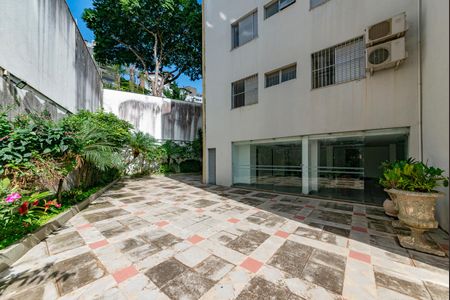 Apartamento à venda com 200m², 4 quartos e 2 vagas Apartamento à venda com 200m², 4 quartos e 2 vagasÁrea comum