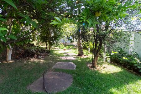 Casa à venda com 1000m², 5 quartos e 8 vagasJardim