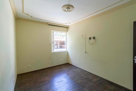 Casa à venda com 1000m², 5 quartos e 8 vagasQuarto 3