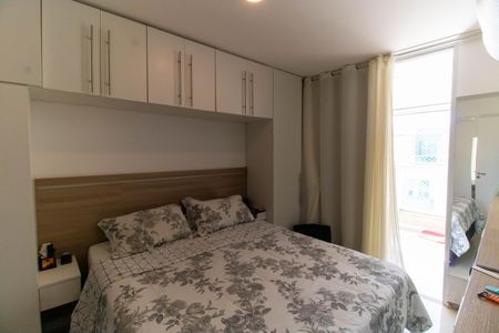 Apartamento à venda com 180m², 3 quartos e 2 vagas Apartamento à venda com 180m², 3 quartos e 2 vagasSuíte 1