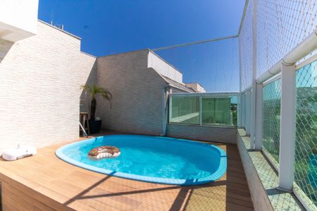 Apartamento à venda com 180m², 3 quartos e 2 vagas Apartamento à venda com 180m², 3 quartos e 2 vagasÁrea externa