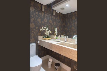 Apartamento à venda com 168m², 3 quartos e 3 vagas Apartamento à venda com 168m², 3 quartos e 3 vagasBanheiro