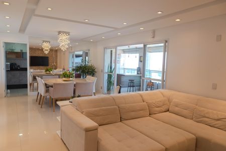 Apartamento à venda com 168m², 3 quartos e 3 vagas Apartamento à venda com 168m², 3 quartos e 3 vagasSala