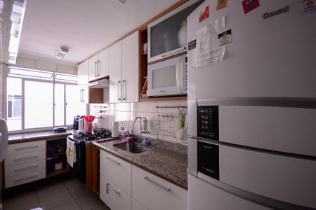 Apartamento à venda com 96m², 4 quartos e 1 vaga Apartamento à venda com 96m², 4 quartos e 1 vagaCozinha