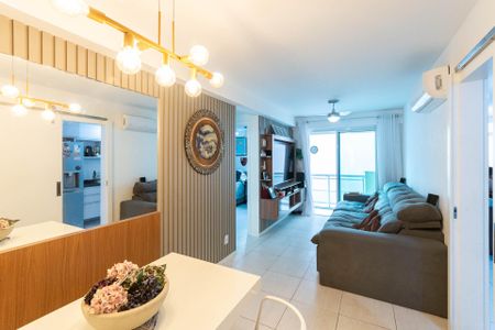 Apartamento à venda com 62m², 2 quartos e 1 vagaSala