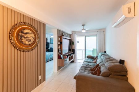 Apartamento à venda com 62m², 2 quartos e 1 vagaSala