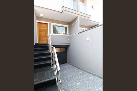 Casa à venda com 146m², 3 quartos e 4 vagasEntrada
