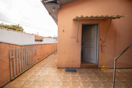 Casa à venda com 100m², 2 quartos e 2 vagas Casa à venda com 100m², 2 quartos e 2 vagasÁrea Comum