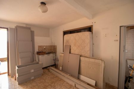 Casa à venda com 100m², 2 quartos e 2 vagas Casa à venda com 100m², 2 quartos e 2 vagasQuarto de serviço