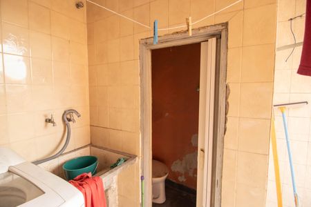 Casa à venda com 100m², 2 quartos e 2 vagas Casa à venda com 100m², 2 quartos e 2 vagasLavanderia