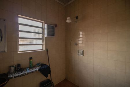 Casa à venda com 100m², 2 quartos e 2 vagas Casa à venda com 100m², 2 quartos e 2 vagasBanheiro