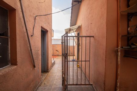 Casa à venda com 100m², 2 quartos e 2 vagas Casa à venda com 100m², 2 quartos e 2 vagasÁrea Comum