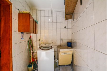 Apartamento para alugar com 340m², 3 quartos e 2 vagas Apartamento para alugar com 340m², 3 quartos e 2 vagasÁrea de Serviço