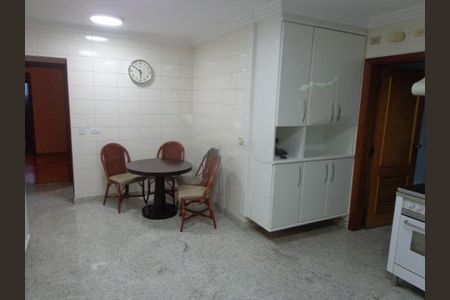 Apartamento à venda com 375m², 4 quartos e 4 vagas