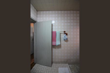 Casa à venda com 308m², 4 quartos e 3 vagasBanheiro Social