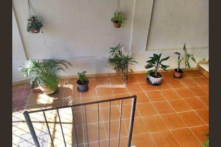 Casa à venda com 115m², 3 quartos e 1 vaga
