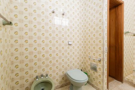 Casa para alugar com 270m², 4 quartos e 5 vagas Casa para alugar com 270m², 4 quartos e 5 vagasBanheiro da Suíte 2