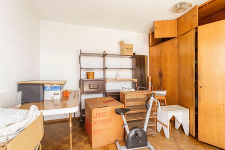 Casa para alugar com 270m², 4 quartos e 5 vagas Casa para alugar com 270m², 4 quartos e 5 vagasQuarto de Serviço