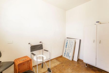 Casa para alugar com 270m², 4 quartos e 5 vagas Casa para alugar com 270m², 4 quartos e 5 vagasQuarto de Serviço