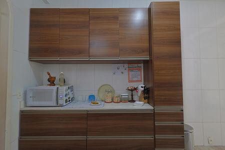 Casa à venda com 335m², 5 quartos e 3 vagasCozinha