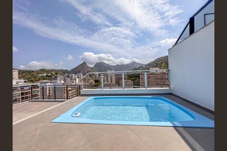 Apartamento para alugar com 200m², 2 quartos e 2 vagas Apartamento para alugar com 200m², 2 quartos e 2 vagasÁrea Externa