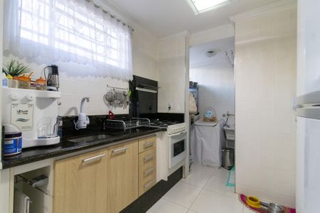 Apartamento à venda com 70m², 2 quartos e 1 vagaCozinha e Área de Serviço