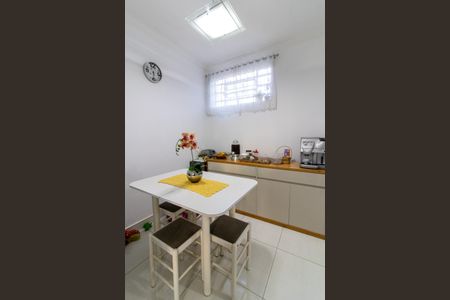 Apartamento à venda com 70m², 2 quartos e 1 vagaCozinha e Área de Serviço