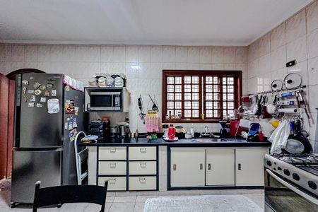 Casa à venda com 100m², 3 quartos e 2 vagasCozinha