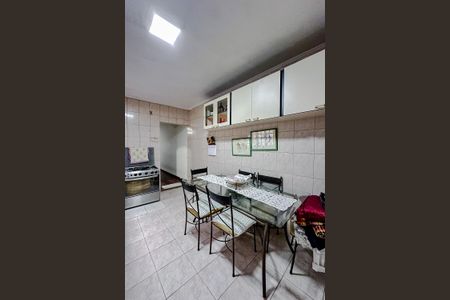 Casa à venda com 100m², 3 quartos e 2 vagasCozinha