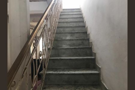 Casa à venda com 170m², 3 quartos e 5 vagas