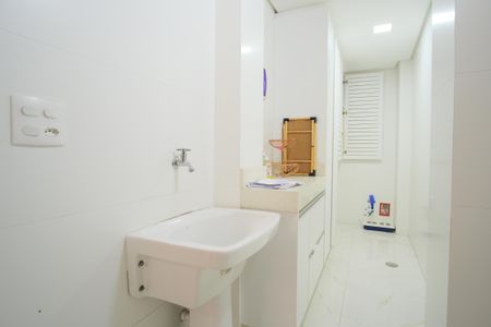 Casa à venda com 290m², 4 quartos e 5 vagasÁrea de Serviço