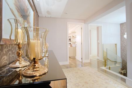 Casa à venda com 290m², 4 quartos e 5 vagasHall das Suítes