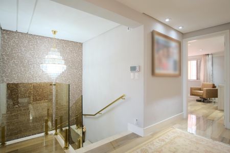 Casa à venda com 290m², 4 quartos e 5 vagasHall das Suítes